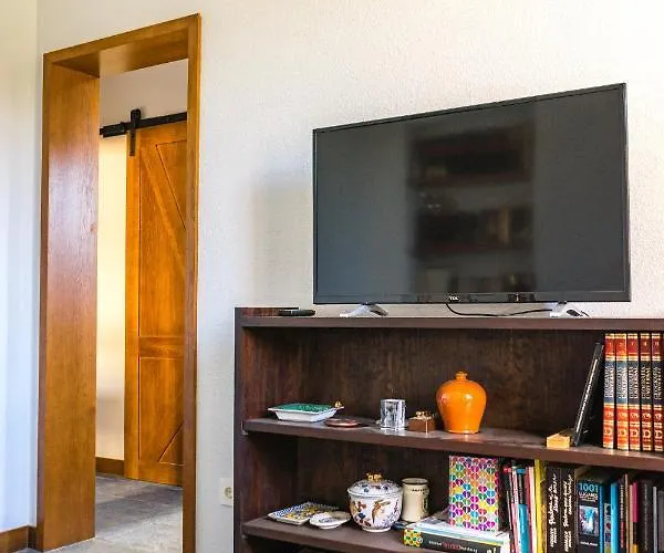 Villa Covadonga By Bebalmy *