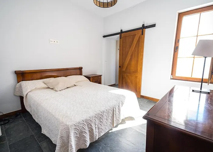 Villa Covadonga By Bebalmy Pedruno